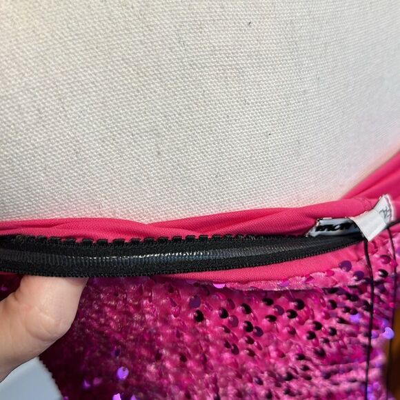 MAGENTA SEQUIN DRESS BODYCON MIDI ROMINA LINED FASHION NOVA PARTY VEGAS NWT SZ L - Picture 10 of 13